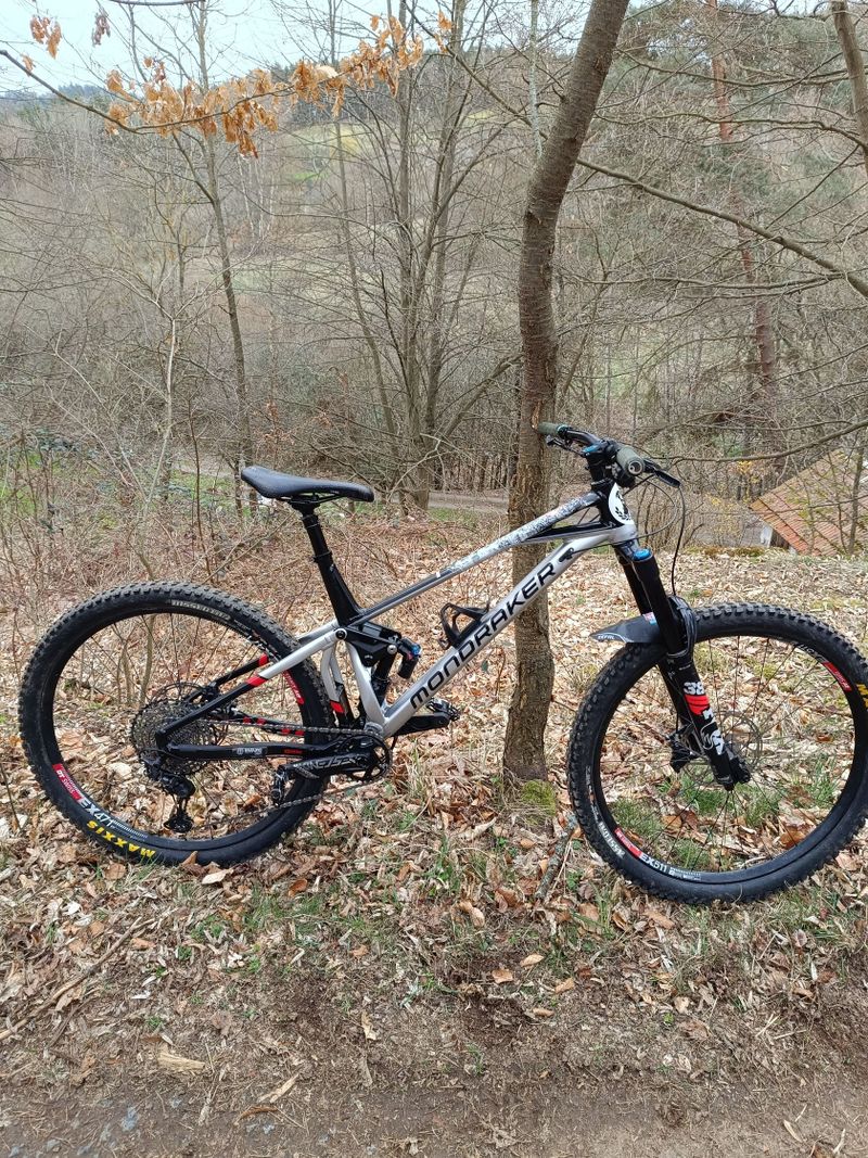 Mondraker SuperFoxy R