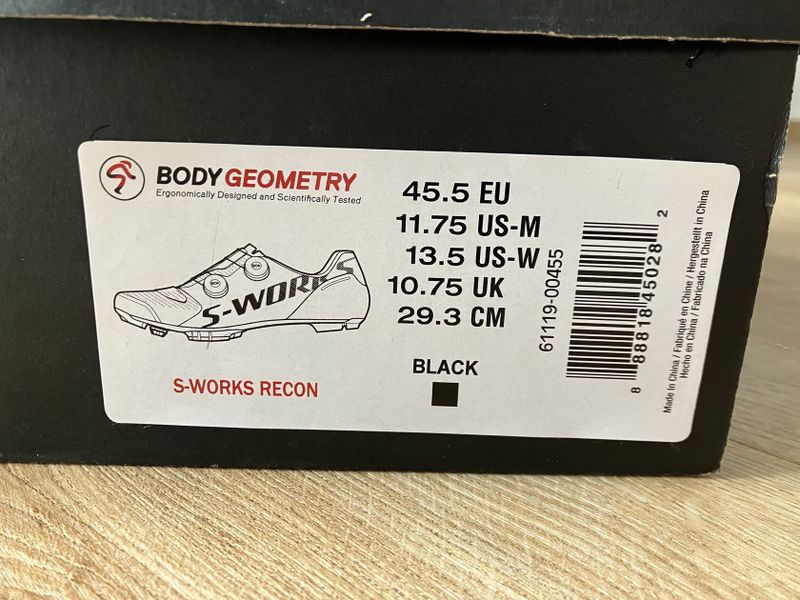 S-Works Recon, velikost 45,5, nové-nepoužité