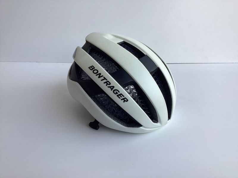 Cyklistická helma Bontrager Circuit WaveCel - white velikost M 54-60 cm
