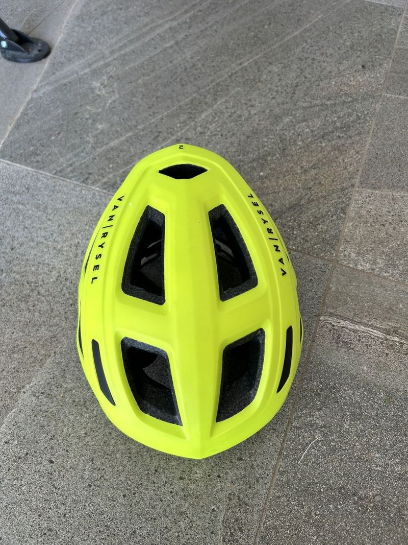 Cyklo helma Van Rysel