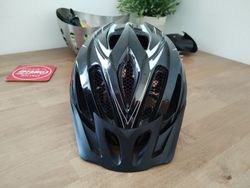 Pánská MTB helma Uvex