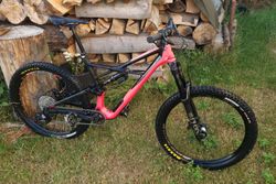 Specialized Enduro Elite 27,5 Carbon Pink