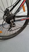 Maxbike M507 horské kolo pro teenagery 27,5'' s přední odpruženou vidlicí (černo-červené)