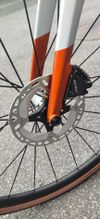 Prodám gravel SUPERIOR X-ROAD Team Issue Di2 GR Gloss Grey,M, 54 cm (platí do smazání)