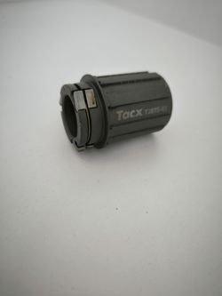 Tacx - Ořech pro SHIMANO/SRAM ( pro osu 5mm)