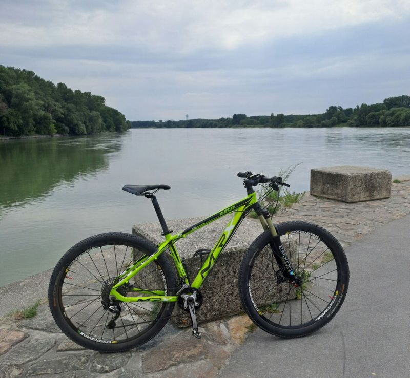 Horské kolo MRX Elite 17"