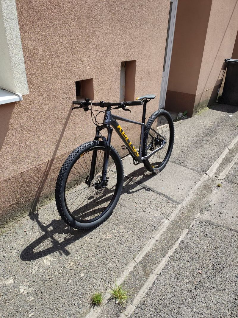 Prodám Kellys gate 30 naj. do 150 km 