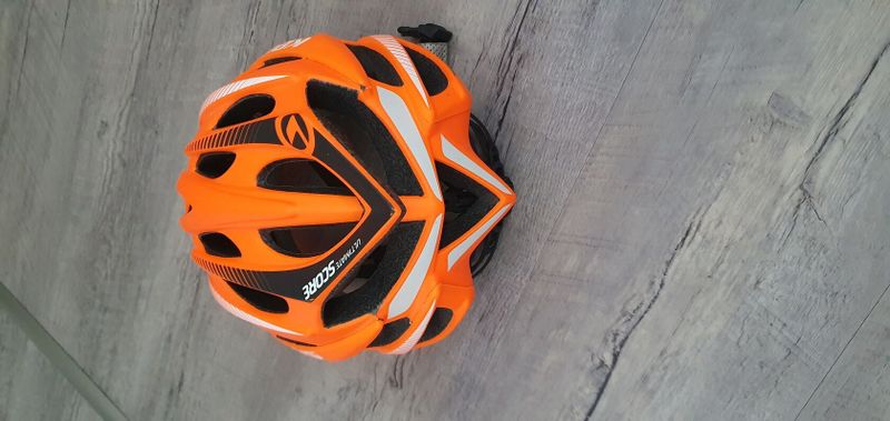 MTB přilba Kellys Ultimate Score - Orange