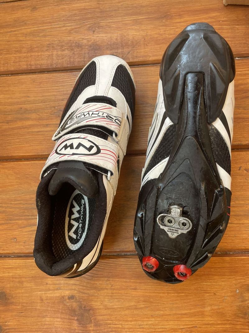 Tretry MTB NORTWAVE ++++Spike