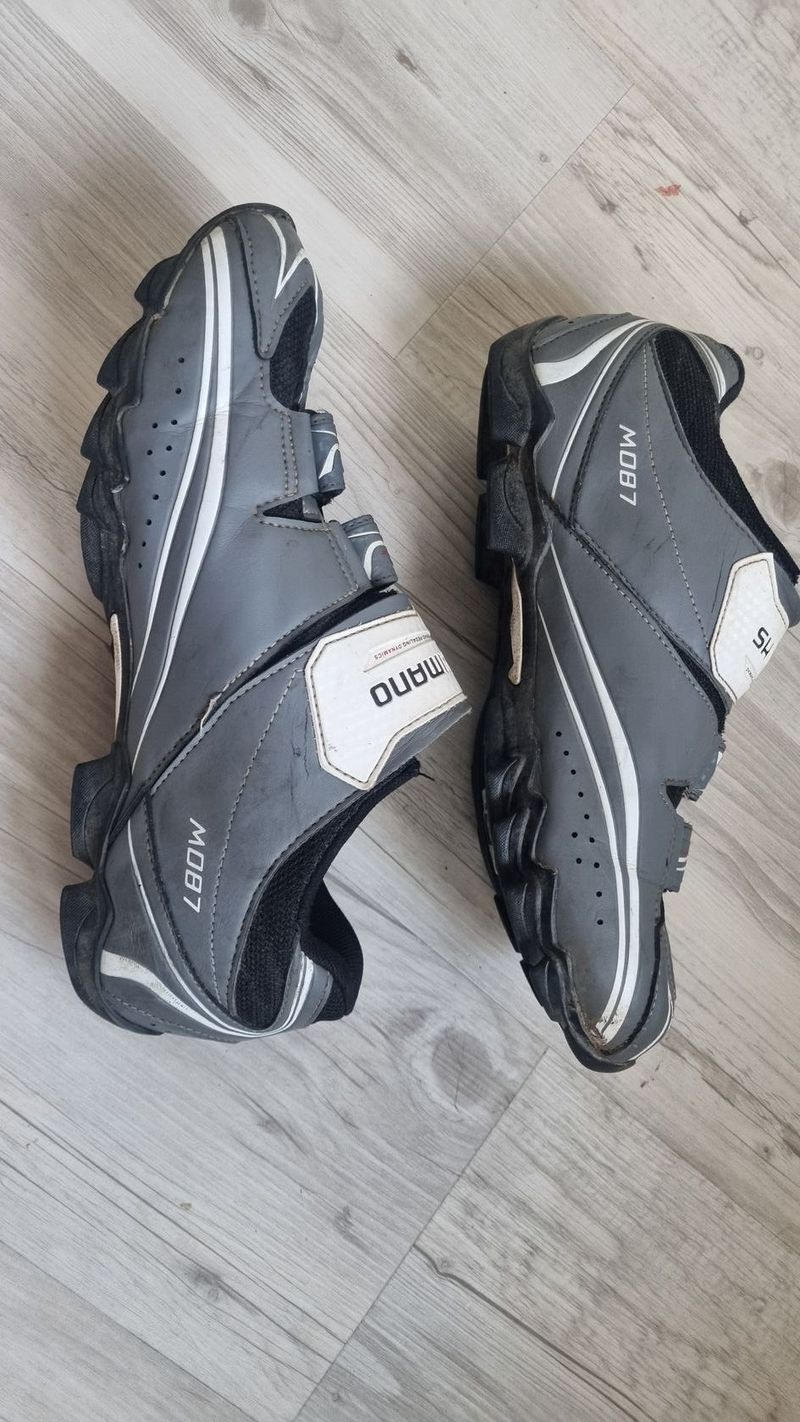 Tretry Shimano M087 vel.44