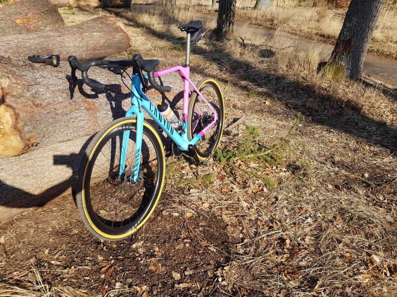 Canyon Inflite CF SL 8 (velikost L)