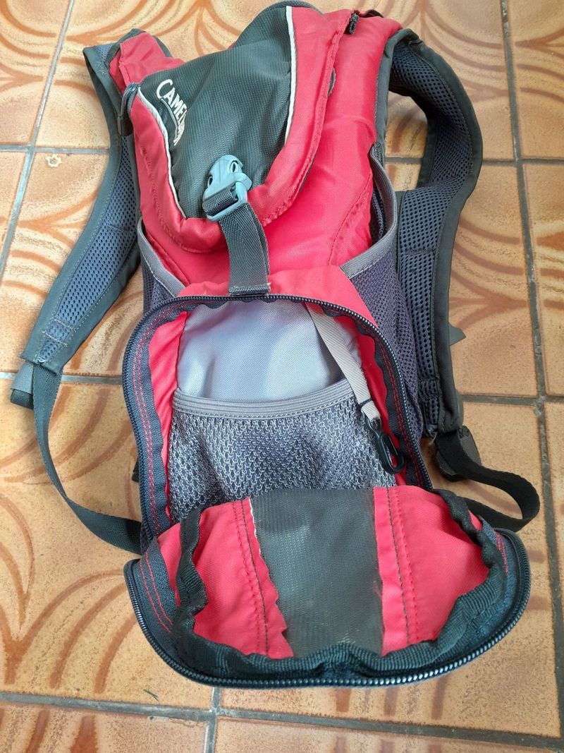 Cyklobatoh CAMELBAK