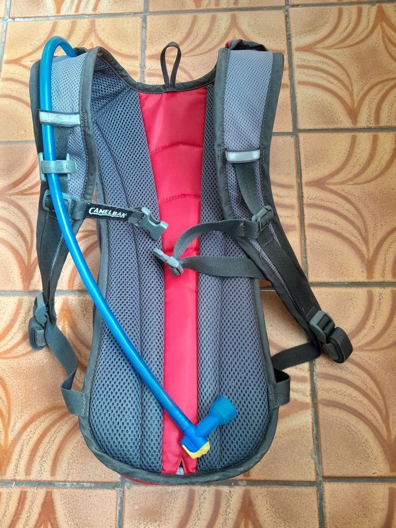 Cyklobatoh CAMELBAK