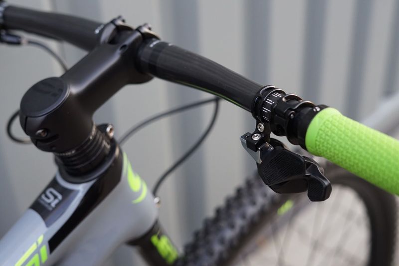 Kolo Cannondale F-Si team