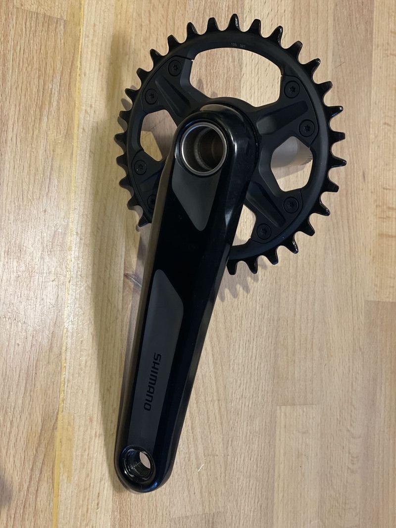 Nové SHIMANO Kliky a převodník FC-MT611-1