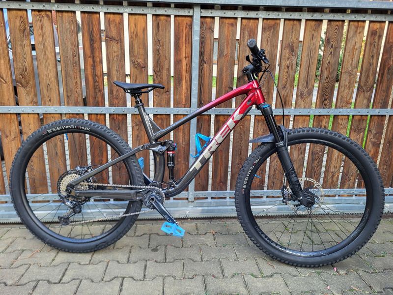 Trek Fuel EX 8 Gen 5 XL upgrade brzd na Shimano XT za 50 000 K Cyklobazar.cz