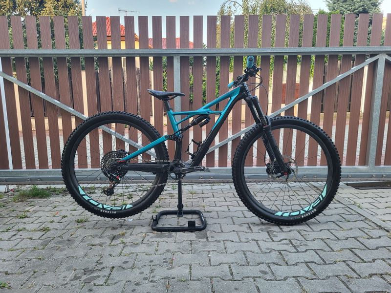 Specialized Enduro FSR Elite Carbon 29" + Roval Traverse 29 Carbon