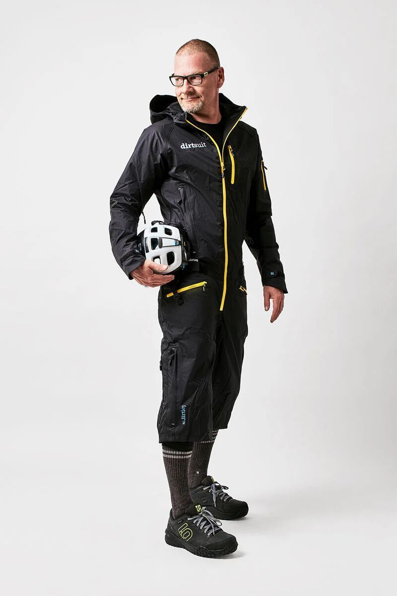 Nepoužitá s vysačkami, nepromokavá, větruodolná a paropropustná DIRTSUIT PRO EDITION BLACK/YELLOW