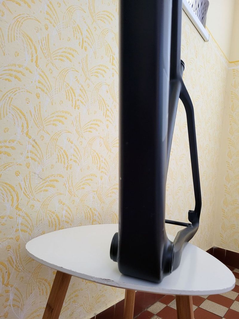 Cena DOHODOU! Velmi lehký karbonový rám KOBA Racetool C4 (29'' Boost kola, vel. M/ML)