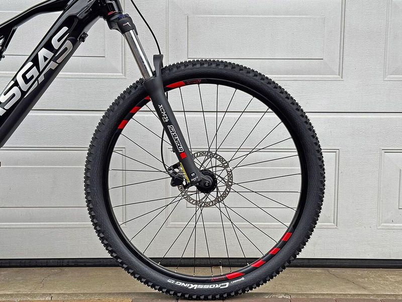 ELEKTROKOLO GASGAS TRAIL-5 – CELOPÉRO – NOVÉ 29“