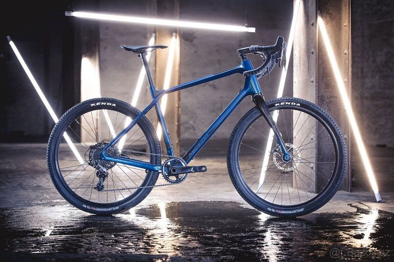 KARBONOVÝ GRAVEL MERIDA SILEX +6000 - GRAVEL ROKU - vel M