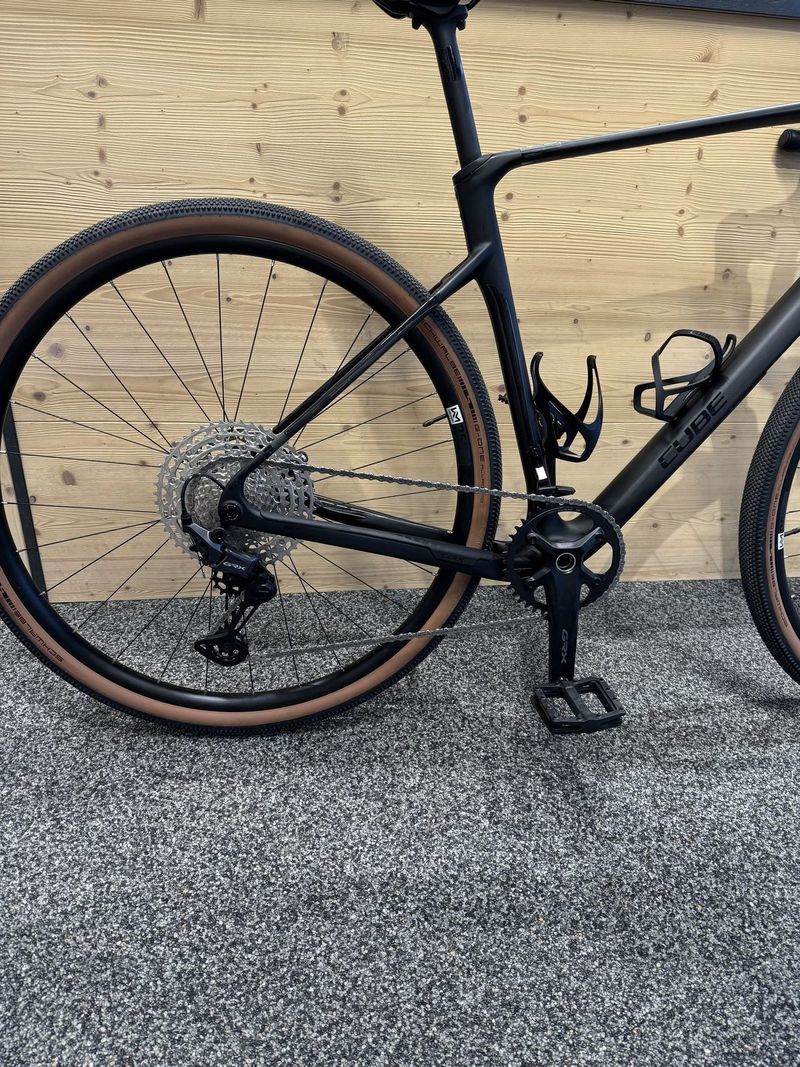 Gravel Cube Nuroad c62 One