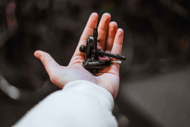 SRAM TyreWiz 2.0 NOVÁ CENA (za kus) 