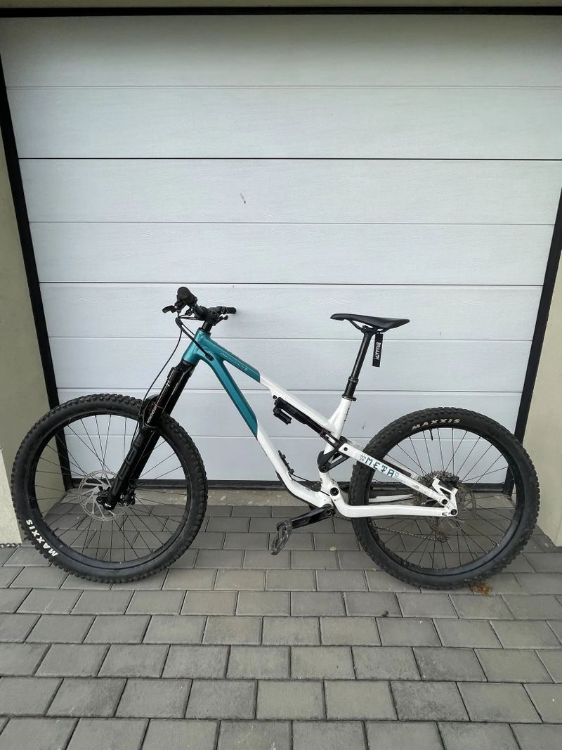 Commencal Meta