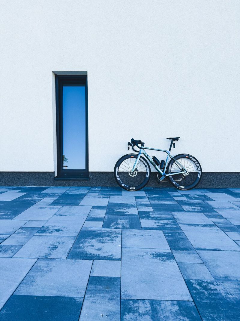 Canyon Ultimate CF SLX 8 AXS 2026 nové SRAM Force + < 500 km