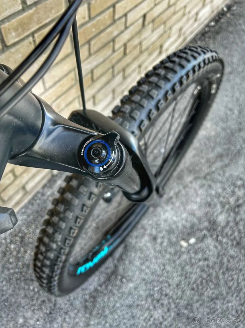 Specialized Turbo LEVO FSR Comp Alloy / 29" / M / 700Wh /