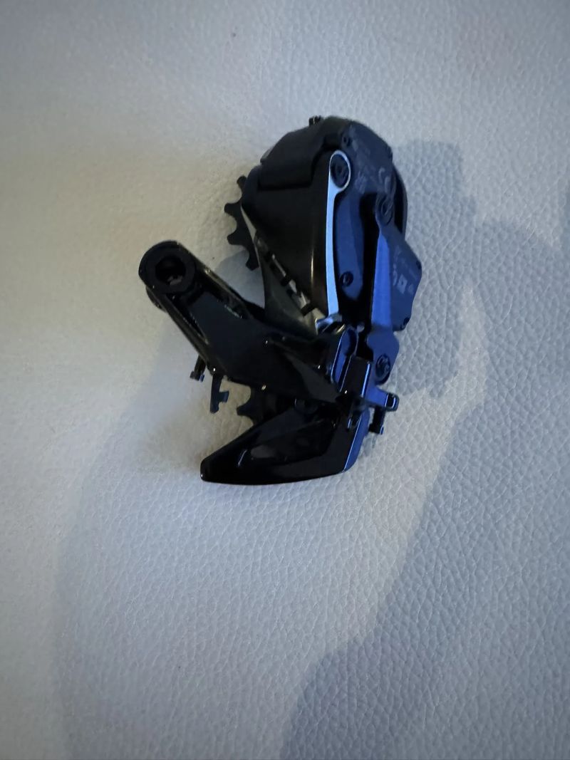 TOP přehazovačka SRAM RED XPLR eTap AXS 12-speed - bez baterie