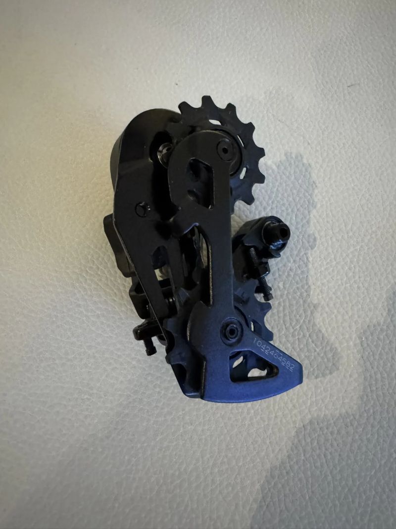 TOP přehazovačka SRAM RED XPLR eTap AXS 12-speed - bez baterie