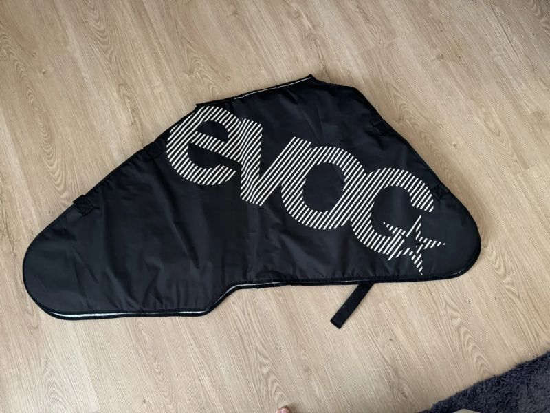 Evoc Protective obal na kolo na nosič a tažné zařízení