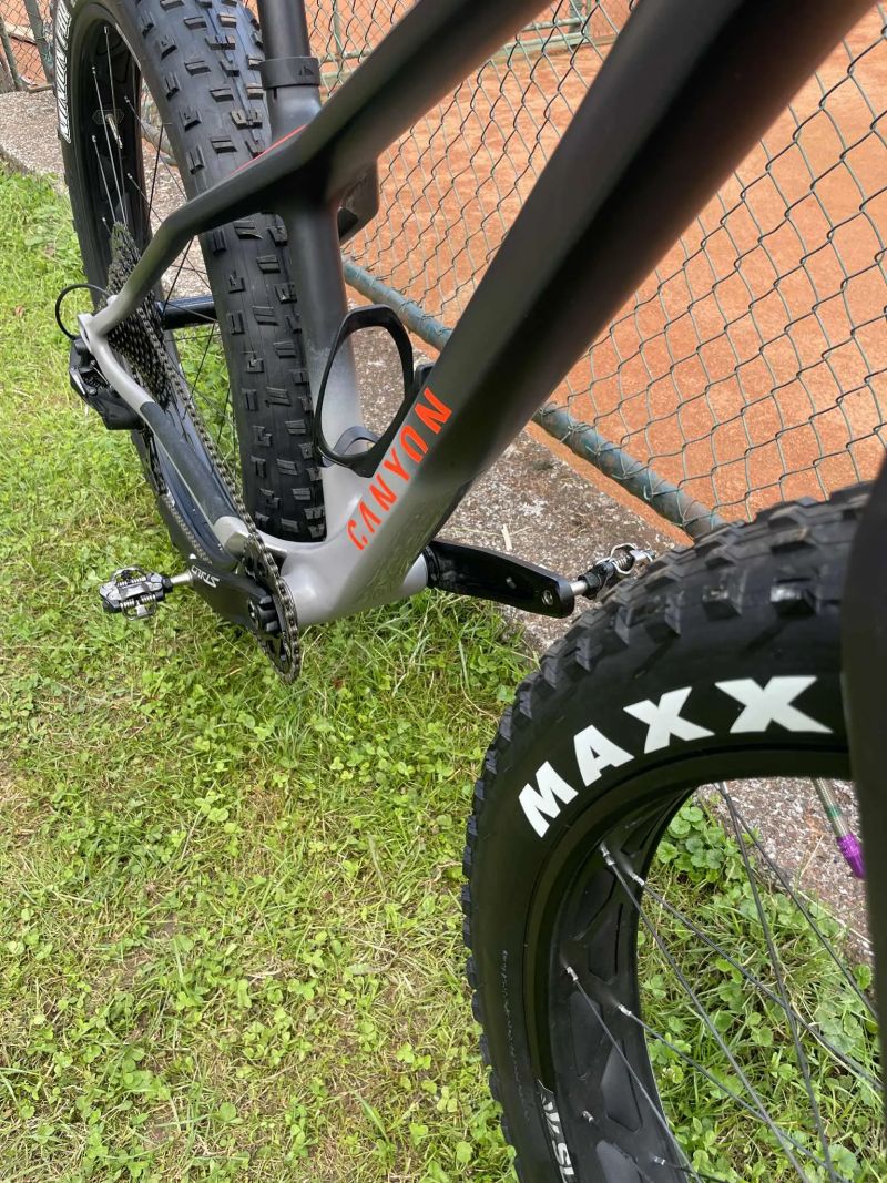 Canyon Dude CF 8