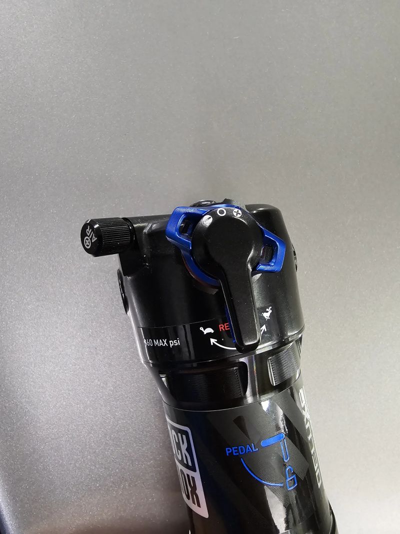 Rock Shox 185x50 mm delux ultimate RCT