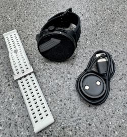 Suunto Race All Black, stav nových, v záruce 