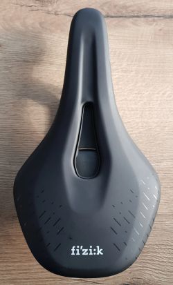MTB sedlo Fi'zi:k Terra Ridon X5