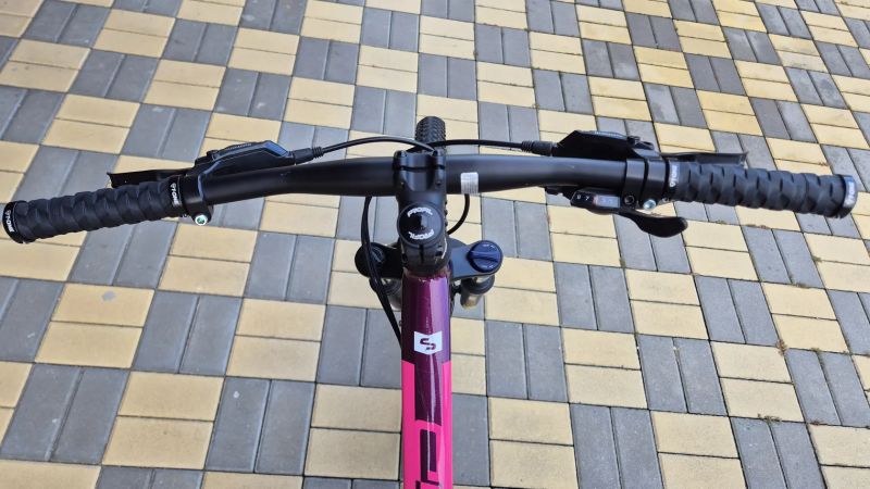 Scud 26" (rám 15") ALTUS/ALIVIO 1x9 disc