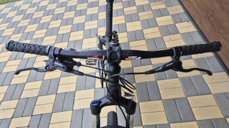 Scud 26" (rám 15") ALTUS/ALIVIO 1x9 disc