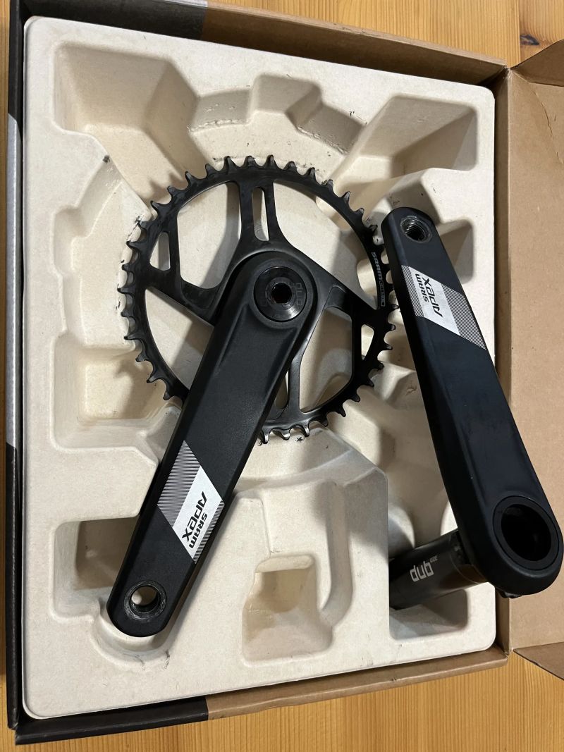 Gravel kliky Sram Apex 172,5 40t DUB Wide