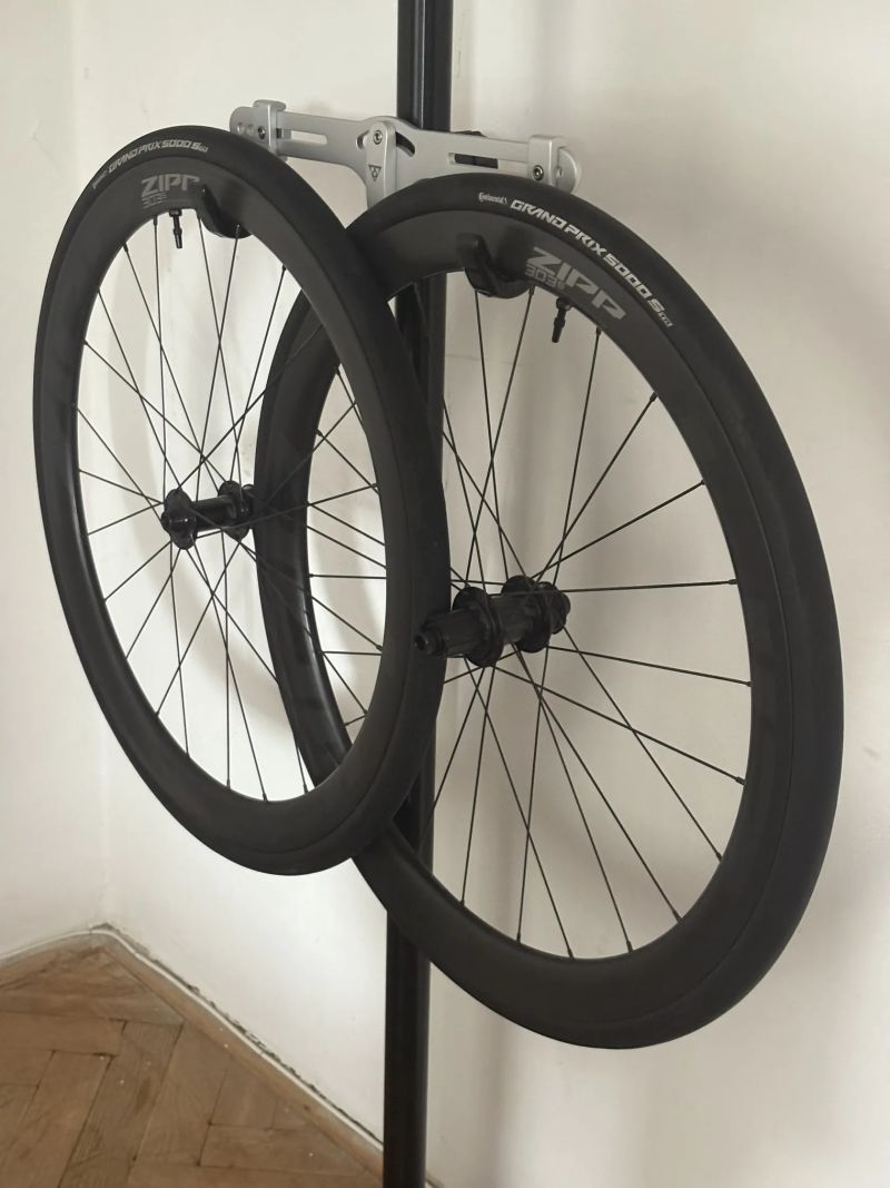 Zapletená kola Zipp 303 S | ořech Shimano