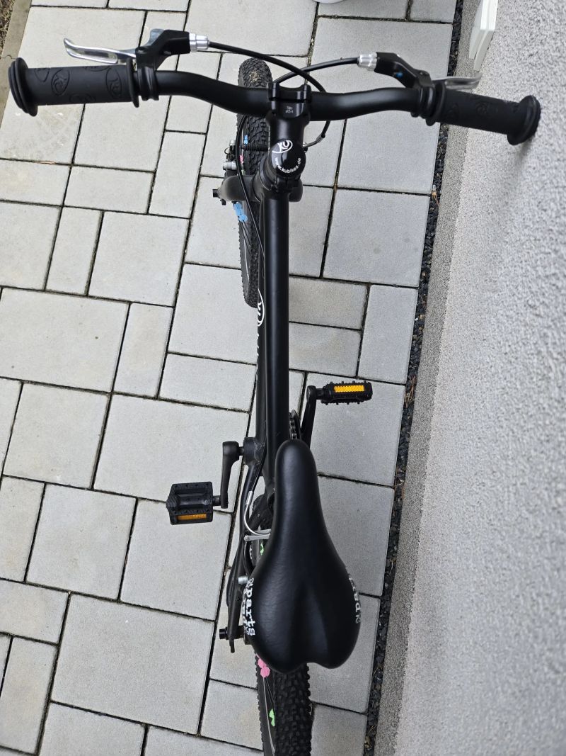 Dětské kolo KUbikes 16, černá barva