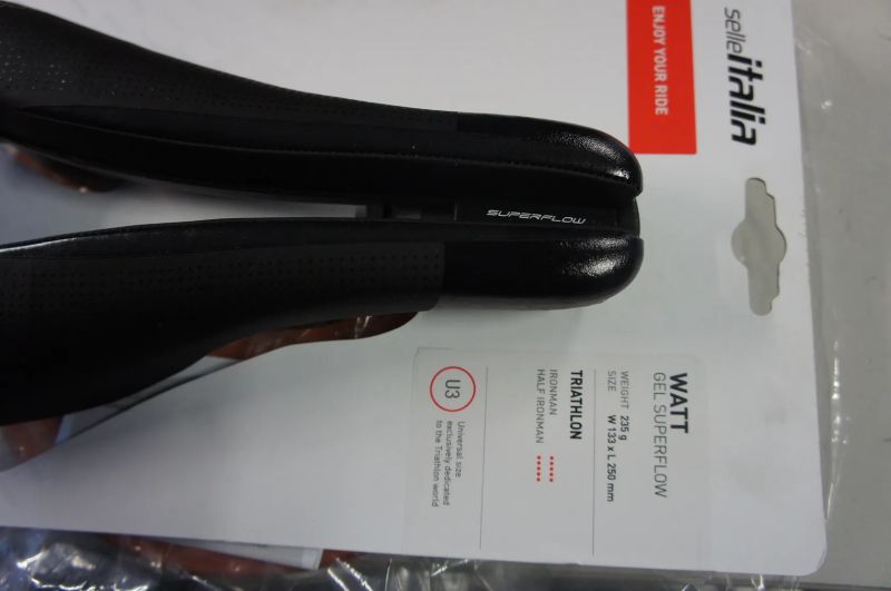 Sedlo Selle Italia Watt Superflow 133 mm