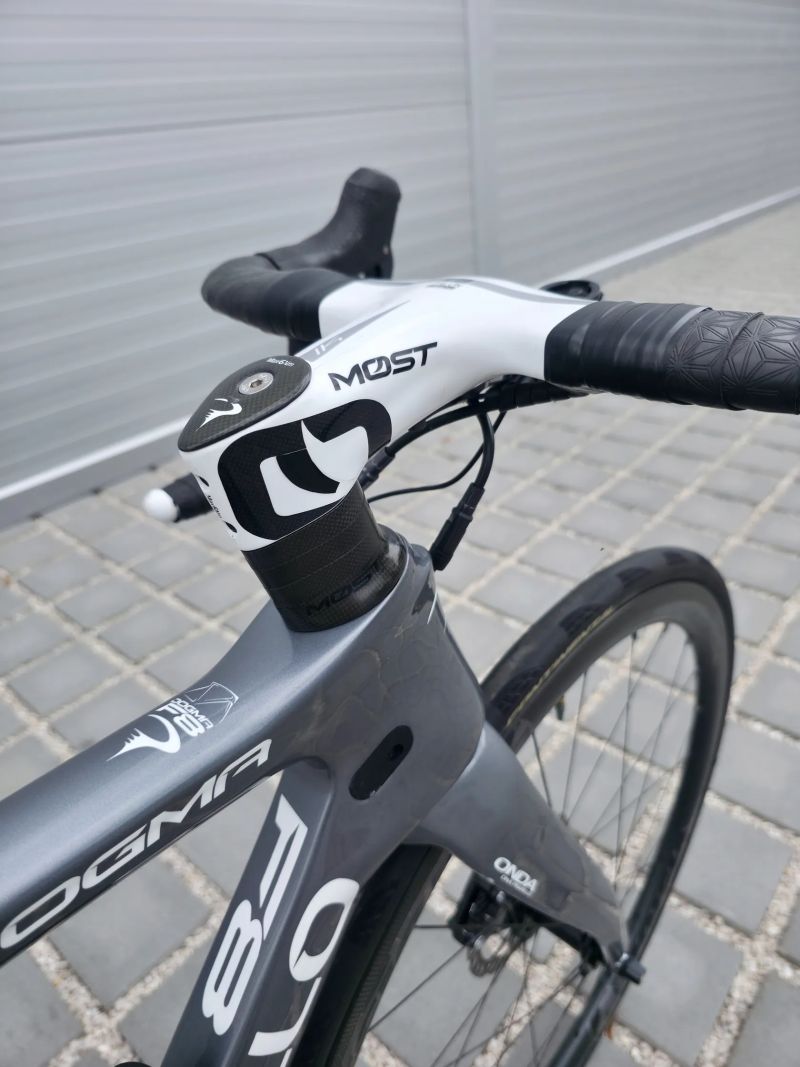 Pinarello Dogma F8 Disc MyWay Duara Ace Di2 – velikost 51,5 cm