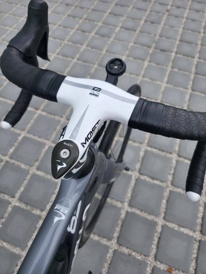 Pinarello Dogma F8 Disc MyWay Duara Ace Di2 – velikost 51,5 cm