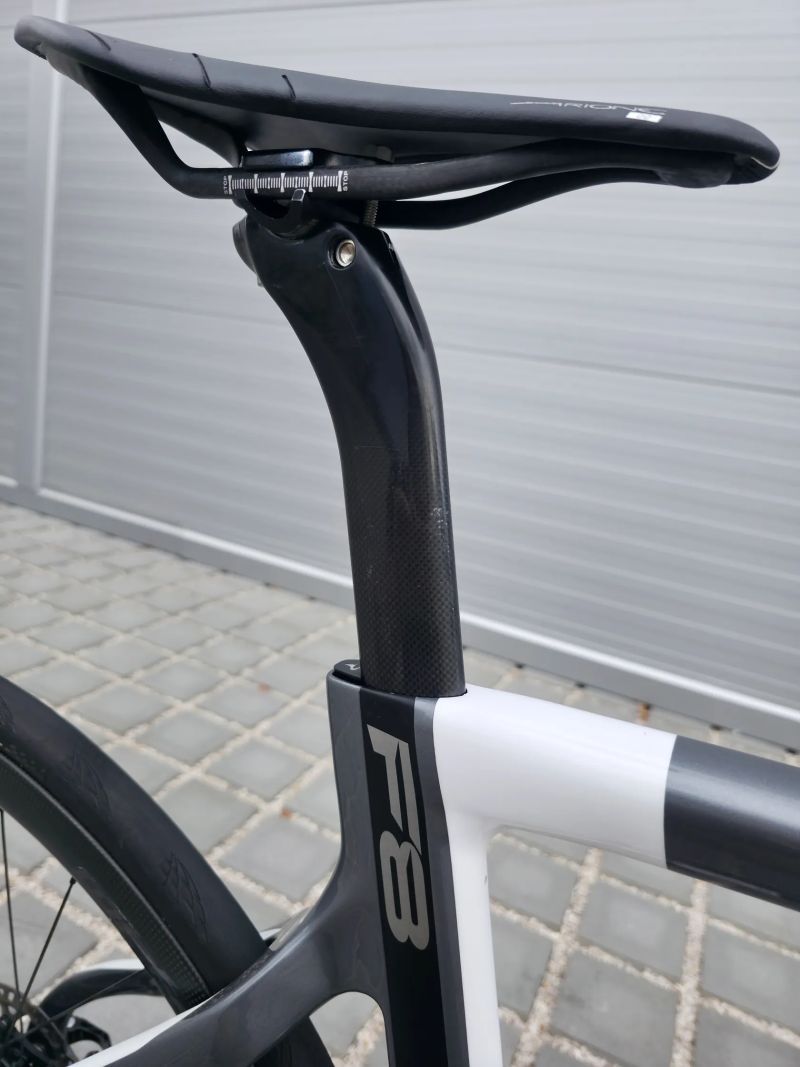 Pinarello Dogma F8 Disc MyWay Duara Ace Di2 – velikost 51,5 cm