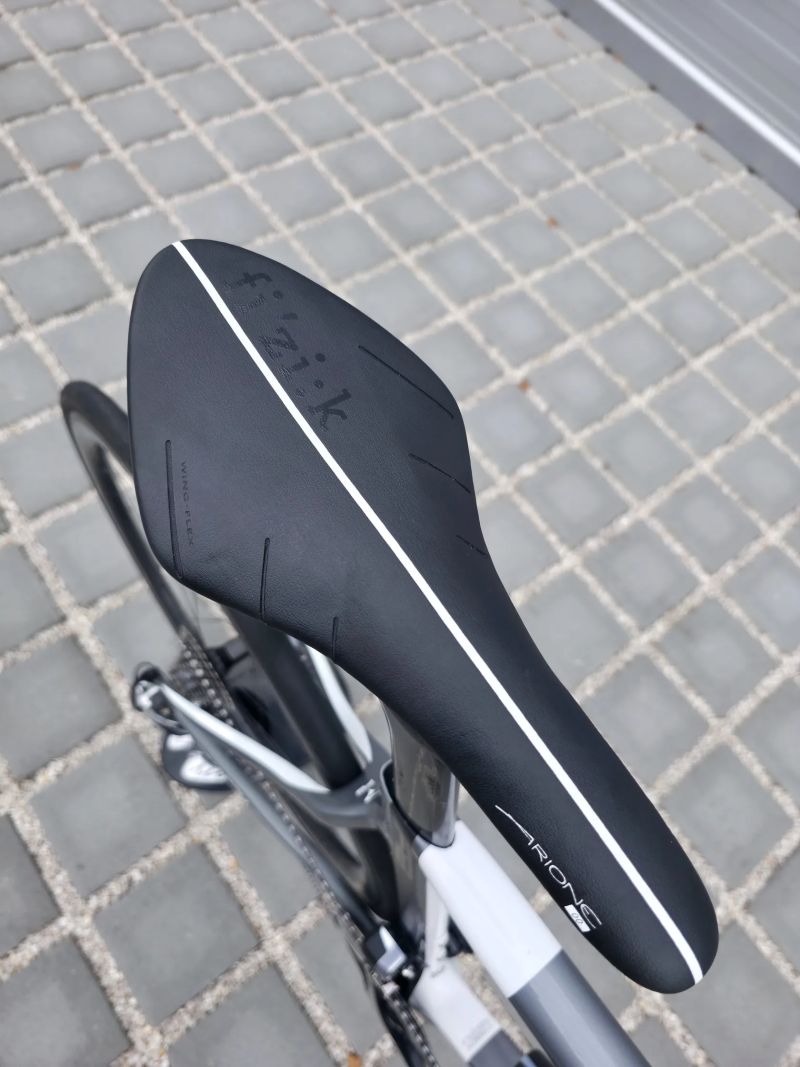 Pinarello Dogma F8 Disc MyWay Duara Ace Di2 – velikost 51,5 cm