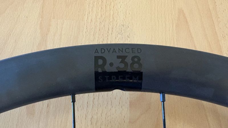 Newmen Advanced SL R.38 Streem CL Carbon
