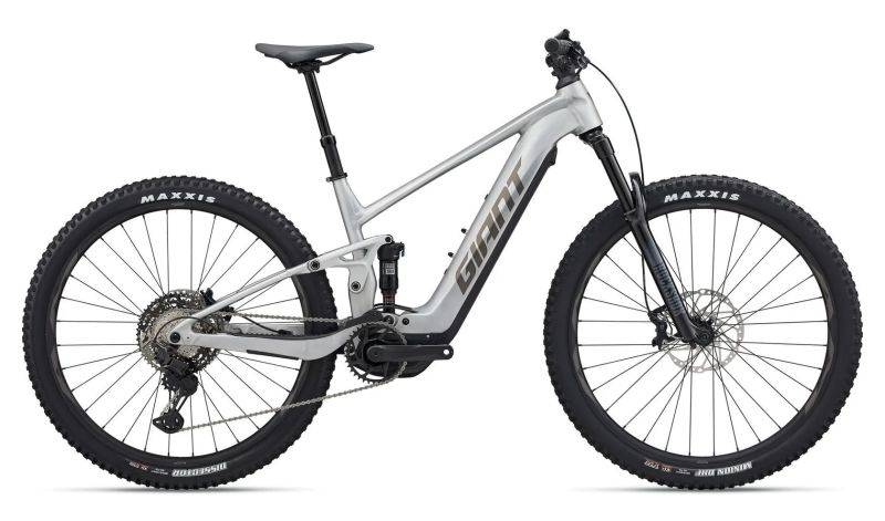 celoodpružené elektrokolo Giant Stance E+ 0 Pro vel. L (TEST kolo, najeto 250 km, SLEVA 29 %)