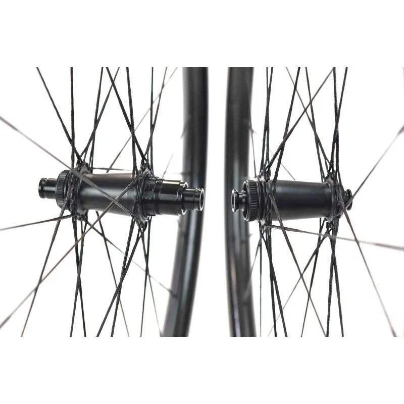 AKCE! karbonové výplety 29" DUKE Lucky Jack SLS5 31-285/350 / Baron HF / Berd (1.159 g) XD nebo MS